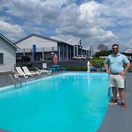 Smokies Inn - New Linens & Ultrafast Wifi - Friendliest Hospitality Guaranteed! Кодак Екстер'єр фото
